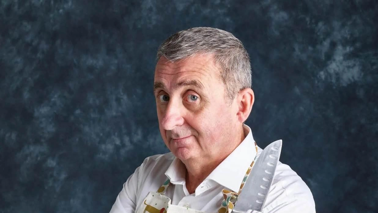 All’attore Vito il compito di dare delle risposte ben precise a tanti dubbi sull’arte culinaria dei nostri giorni All’attore Vito il compito di dare delle risposte ben precise a tanti dubbi sull’arte culinaria dei nostri giorni