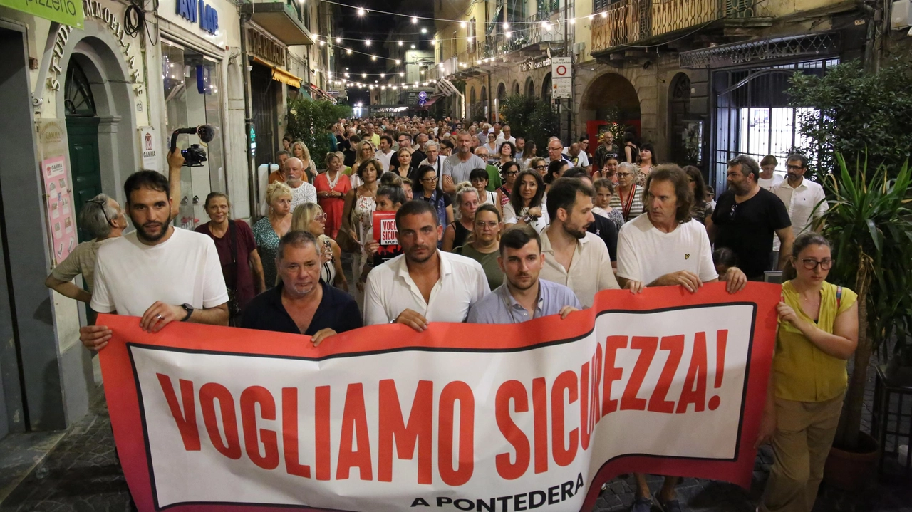 La manifestazione sulla sicurezza del 31 luglio scorso in centro a Pontedera La manifestazione sulla sicurezza del 31 luglio scorso in centro a Pontedera
