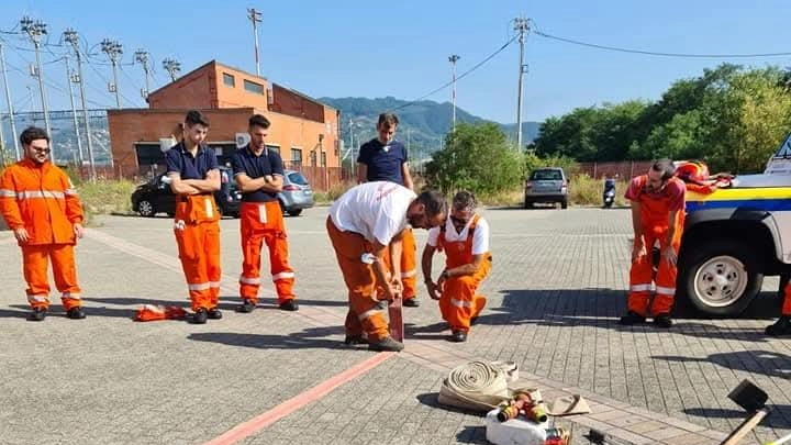 L’ex referente dei volontari rilancia sull’uso della struttura di Protezione Civile. La sede di Santo Stefano Magra come punto di riferimento provinciale .