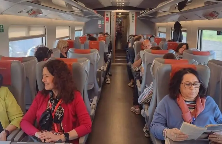 Vince la Toscana del libro. Due treni per 800 lettori