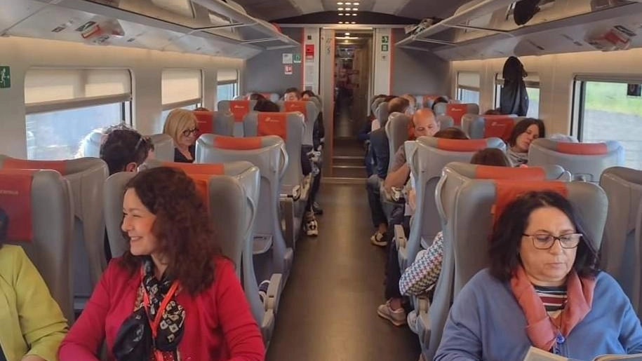 Dopo il successo del treno dei lettori dello scorso anno, l’iniziativa si ripete
