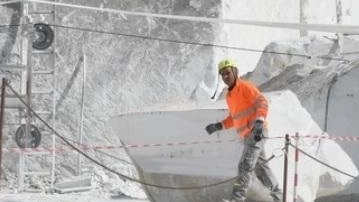 Per il contratto del settore lapideo le rivendicazioni sindacali. della Cgil