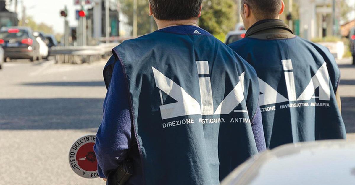 Fatture false e indebite compensazioni fiscali, 15 arresti. Tra le città coinvolte Firenze e Prato Fatture false e indebite compensazioni fiscali, 15 arresti. Tra le città coinvolte Firenze e Prato