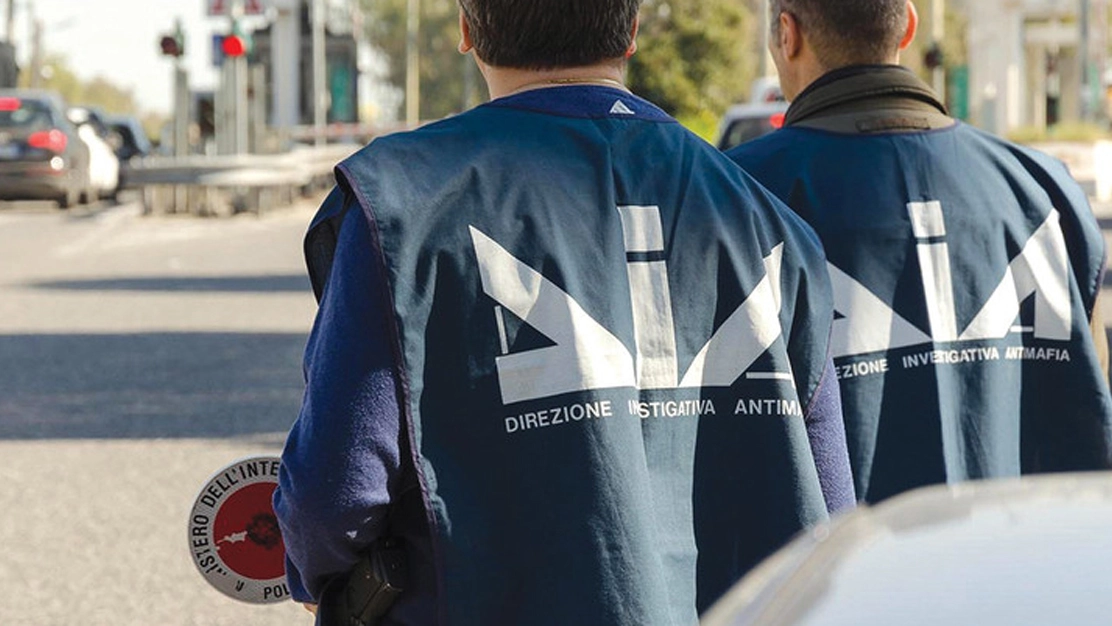Operazione della Direzione distrettuale antimafia Operazione della Direzione distrettuale antimafia