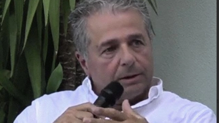 Il dottor Agostino Ognibene, direttore dell’Area Dipartimentale Medicina di Laboratorio della Asl Toscana sud est