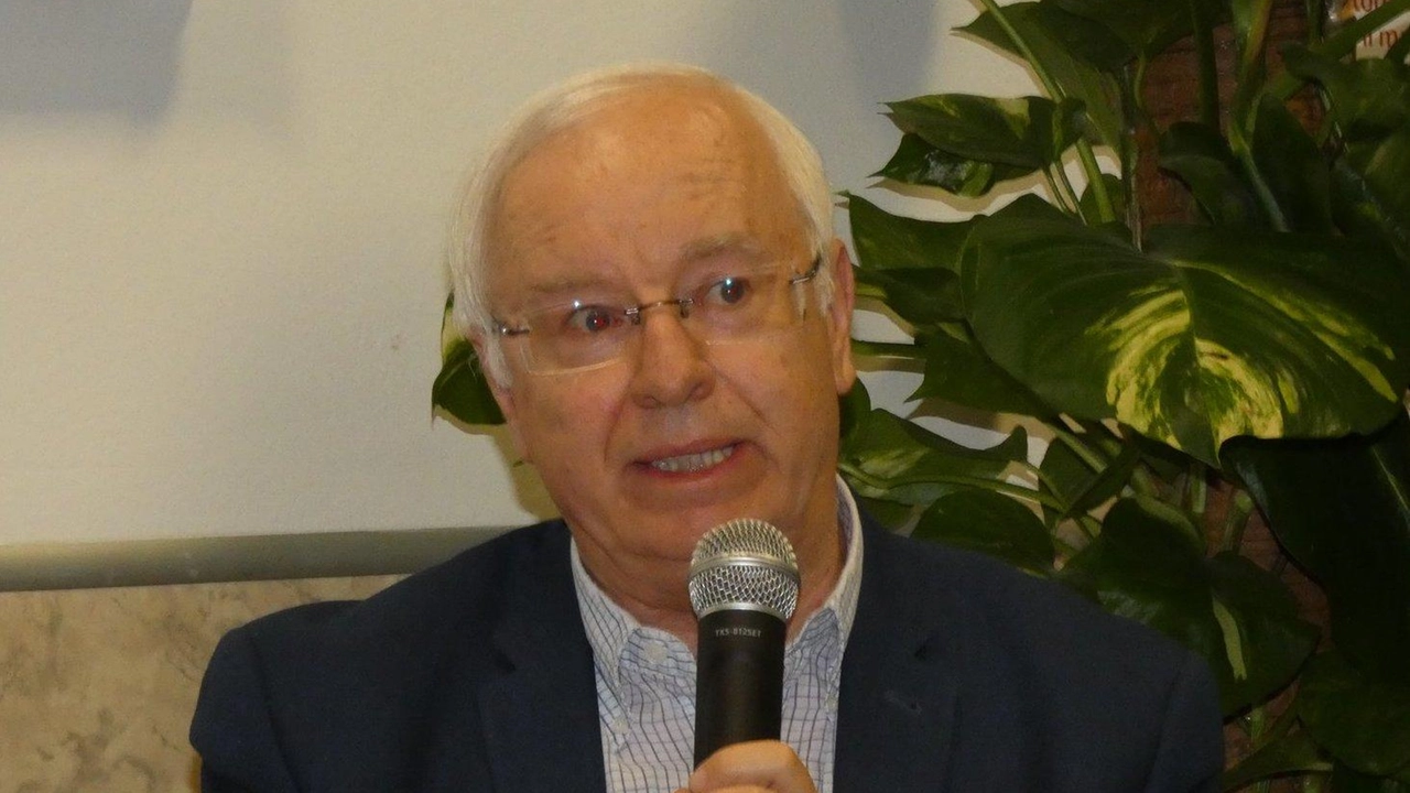 Domani sera alle 18 la presentazione del libro: "Se mi prendi per mano". Domani sera alle 18 la presentazione del libro: "Se mi prendi per mano".