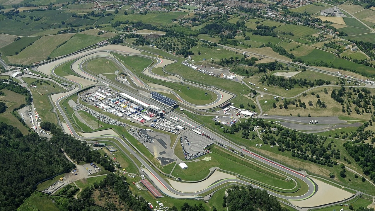Il circuito del Mugello Il circuito del Mugello