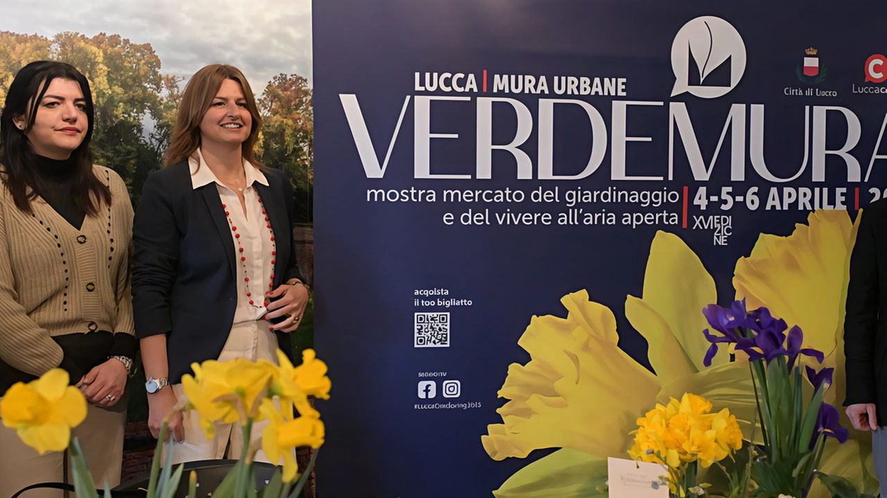 Un momento della presentazione di VerdeMura 2025 con gli assessori Mia Pisano e Paola Granucci e l’amministratore unico di Lucca Crea, Nicola Lucchesi Un momento della presentazione di VerdeMura 2025 con gli assessori Mia Pisano e Paola Granucci e l’amministratore unico di Lucca Crea, Nicola Lucchesi