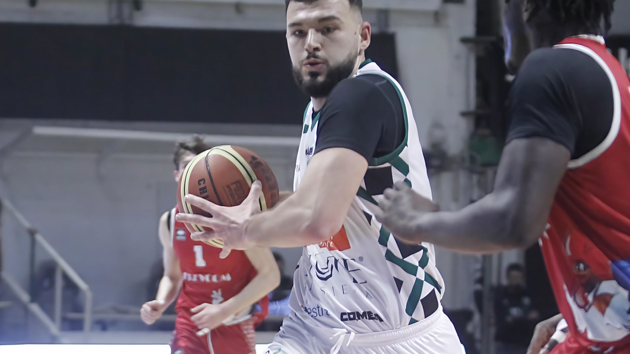 Sul parquet le tre formazioni senesi di serie B Interregionale e l’Olimpia Legnaia: oggi due semifinali, domani la finalina e la finale