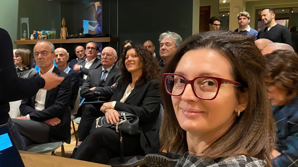 Oggi alle ore 17 nella la Sala delle Bandiere del Comune di Bibbiena e nel contesto del Festival del Libro,... Oggi alle ore 17 nella la Sala delle Bandiere del Comune di Bibbiena e nel contesto del Festival del Libro,...