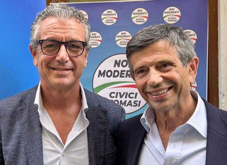 I Moderati sfidano il campo largo. Lupi suona la carica: "Partita aperta". Candidati, i big incoronano Casucci