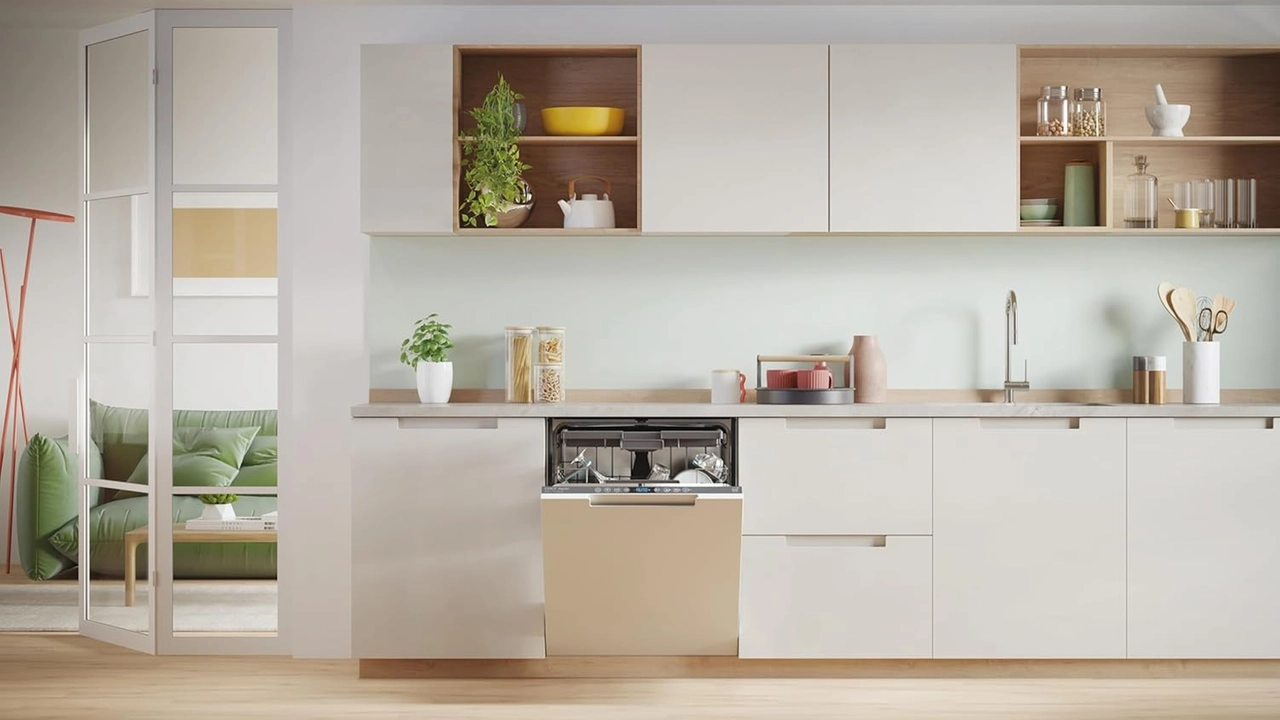 Candy Rapido, la lavastoviglie smart da incasso, oggi la paghi POCHISSIMO con gli sconti di Amazon