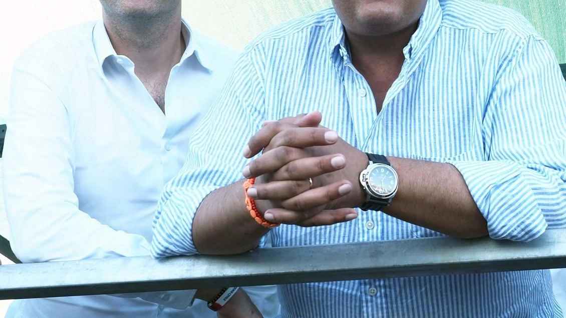 Qui sopra, Davide Marselli; a destra, Giovanni Toti e Giacomo Giampedrone