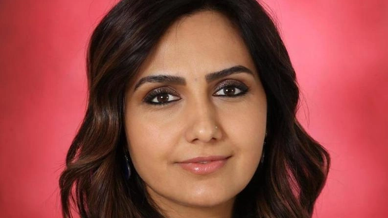 Saliha Sultan, 36 anni, autrice del libro ’La bambina di Kabul’ (Edizioni Piemme) Saliha Sultan, 36 anni, autrice del libro ’La bambina di Kabul’ (Edizioni Piemme)