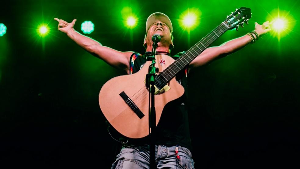 firenze manu chao in concerto al parco di pratolino