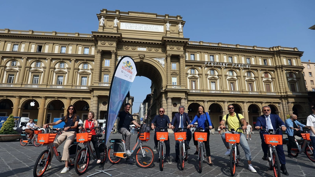 Ciclismo, a Firenze il primo evento del progetto "Bici in Comune"