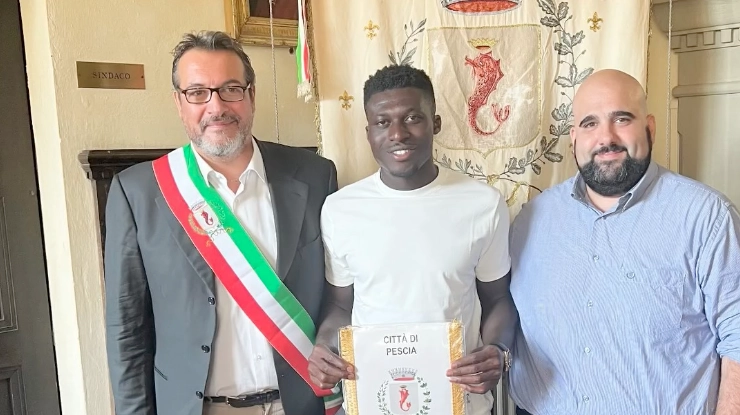 Alfred Duncan celebra così la sua cittadinanza italiana Alfred Duncan celebra così la sua cittadinanza italiana