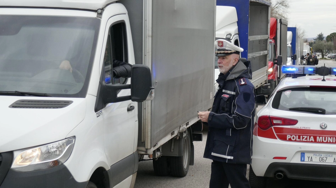 La richiesta di intervento del Polo progressista alla polizia municipale