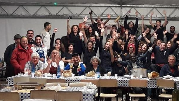 Cene, musica, presentazione di libri e sport: un appuntamento che è diventato tradizione Cene, musica, presentazione di libri e sport: un appuntamento che è diventato tradizione