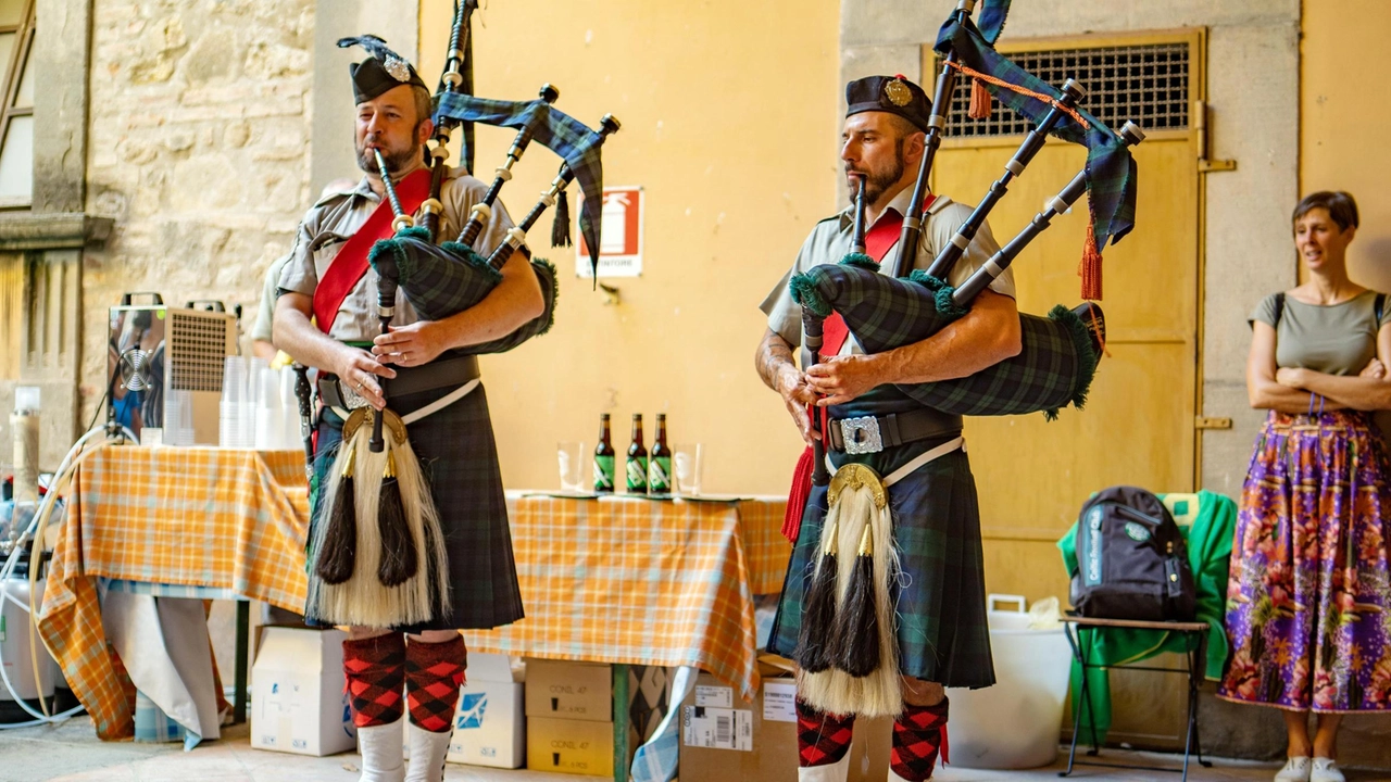 Torna a Barga lo Scottish Festival al quale parteciperà anche la ‘sindaca’ di Glasgow. , Lord Provost Jacqueline McLaren Torna a Barga lo Scottish Festival al quale parteciperà anche la ‘sindaca’ di Glasgow. , Lord Provost Jacqueline McLaren
