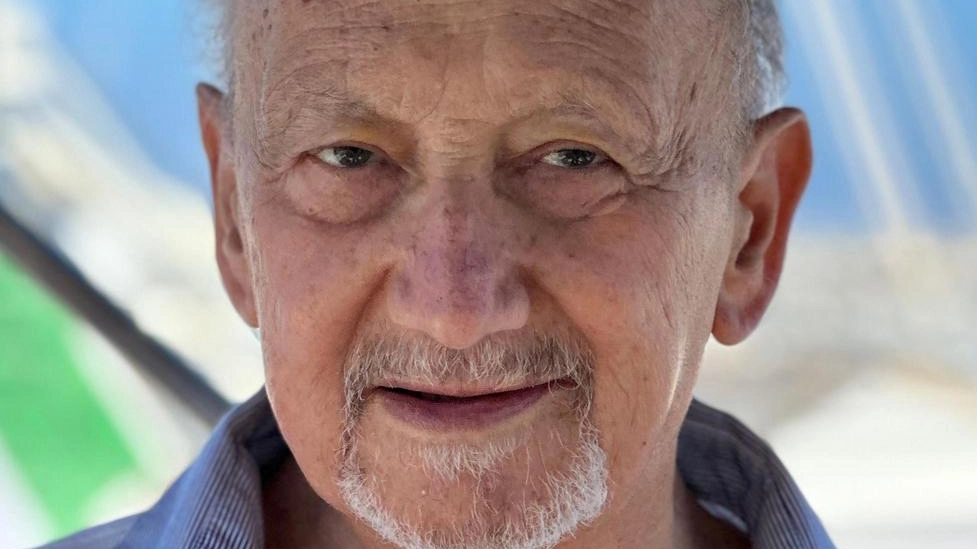 Si è spento ieri all’età di 76 anni dopo una vita intera dedicata alla politica. Era stato consigliere e assessore in vari mandati con i sindaci Fazzi e Favilla. Si è spento ieri all’età di 76 anni dopo una vita intera dedicata alla politica. Era stato consigliere e assessore in vari mandati con i sindaci Fazzi e Favilla.