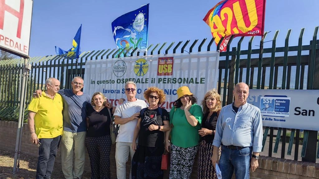 Protesta anche a Orbetello (nella foto), oltre che a Grosseto e a Massa Marittima Protesta anche a Orbetello (nella foto), oltre che a Grosseto e a Massa Marittima