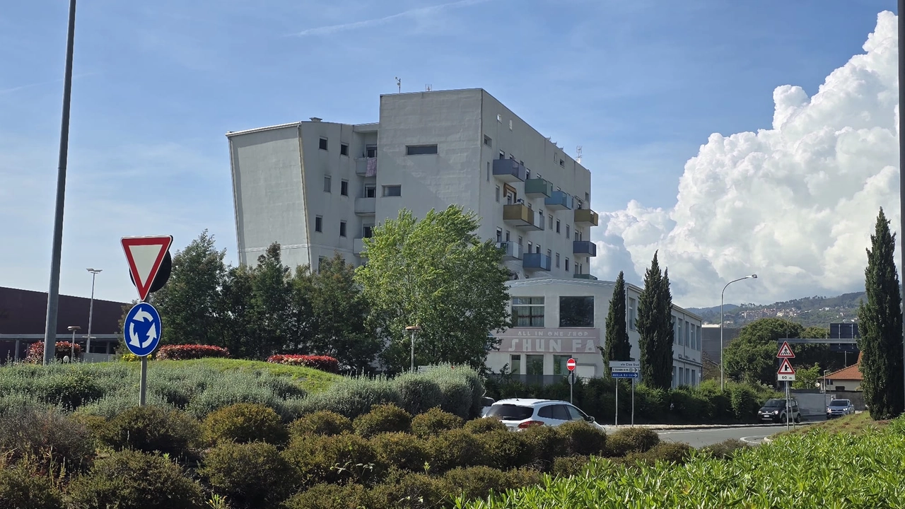 Un’immagine dei palazzi al centro del lungo braccio di ferro