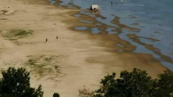 Sabato camminata di dodici chilometri: iniziativa del Gruppo sportivo Filippide per tenere alta l’attenzione sulle problematiche del lago Sabato camminata di dodici chilometri: iniziativa del Gruppo sportivo Filippide per tenere alta l’attenzione sulle problematiche del lago