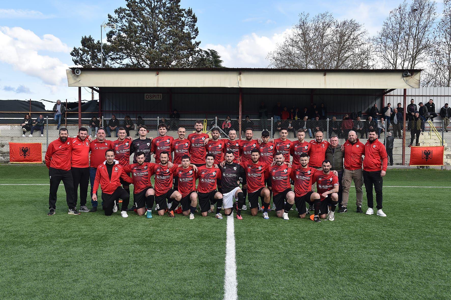 La lezione di vita della Taulantet, una squadra fatta tutta di albanesi La lezione di vita della Taulantet, una squadra fatta tutta di albanesi