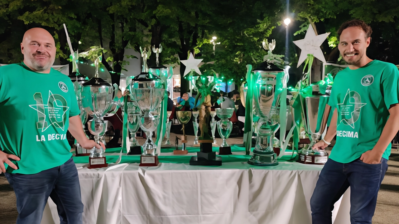 Il rione Ugna in festa dopo la vittoria dello scorso anno: affronterà. il rione. Pantera di Quarrata nel primo dei tre incontri, mercoledì 4 giugno Il rione Ugna in festa dopo la vittoria dello scorso anno: affronterà. il rione. Pantera di Quarrata nel primo dei tre incontri, mercoledì 4 giugno