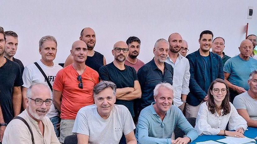 https://www.lanazione.it/image-service/view/acePublic/alias/contentid/MzgxNzNlMjYtNGVhMS00/0/lavoratori-del-lapideo-soldi-per-i-lavori-usuranti-e-tutele-per-i-parenti.jpeg?f=16:9&w=1200&h=630