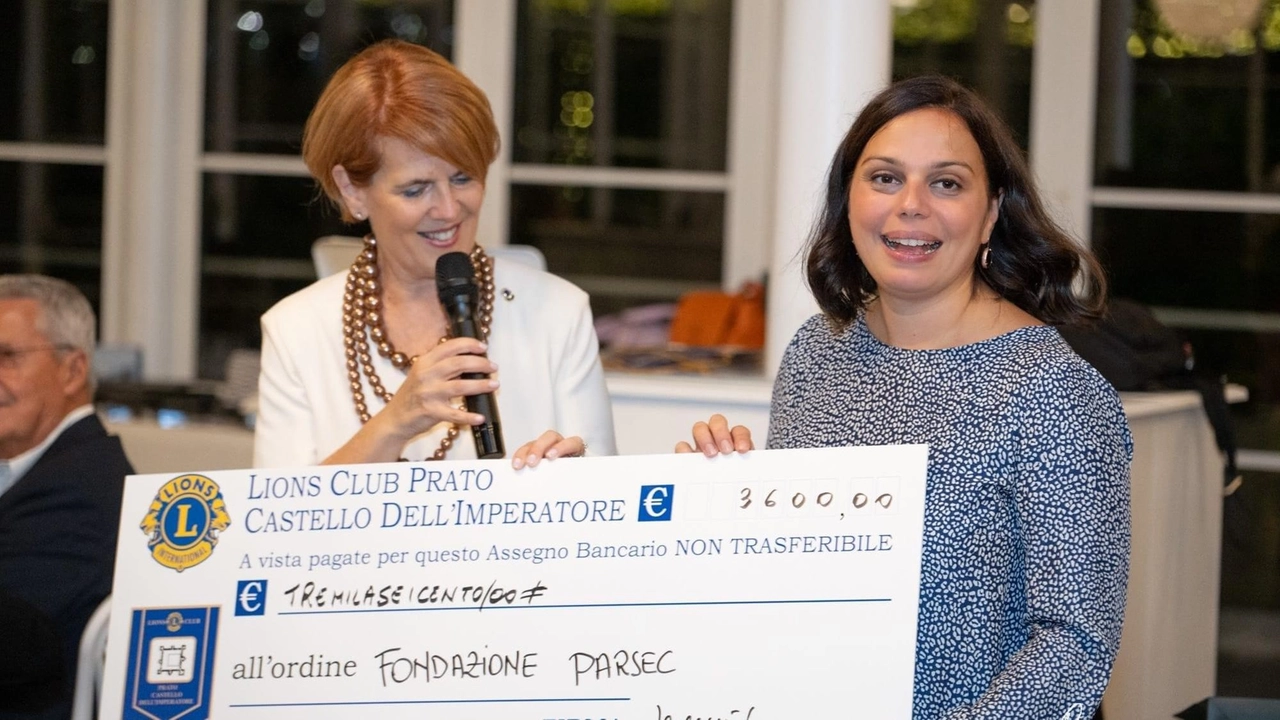 Si apre la nuova annata del Lions Club Castello dell'Imperatore a Prato, con la presenza della scienziata Antonella Fioravanti e la raccolta fondi per la Fondazione Parsec. Progetti di ricerca e divulgazione scientifica per il Museo di scienze planetarie. Si apre la nuova annata del Lions Club Castello dell'Imperatore a Prato, con la presenza della scienziata Antonella Fioravanti e la raccolta fondi per la Fondazione Parsec. Progetti di ricerca e divulgazione scientifica per il Museo di scienze planetarie.