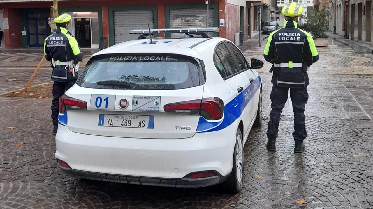 A denunciare il ragazzo sono stati gli agenti della Polizia locale di Corciano dopo le indagini incrociate A denunciare il ragazzo sono stati gli agenti della Polizia locale di Corciano dopo le indagini incrociate