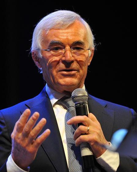 ’Disclaimer’ all’Università. Intelligenza artificiale e vaccini con Rappuoli. Giannelli e Cottarelli ’Disclaimer’ all’Università. Intelligenza artificiale e vaccini con Rappuoli. Giannelli e Cottarelli