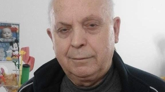 Pd e Cgil di Altopascio si stringono intorno alla moglie Rosanna e alla figlia Tania per la scomparsa di... Pd e Cgil di Altopascio si stringono intorno alla moglie Rosanna e alla figlia Tania per la scomparsa di...