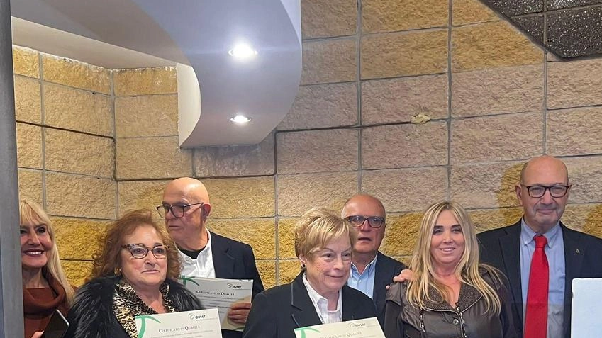 Sono dieci le sedi di Auser Cultura in Toscana certificate con i bollini di qualità assegnati a Roma da Auser... Sono dieci le sedi di Auser Cultura in Toscana certificate con i bollini di qualità assegnati a Roma da Auser...