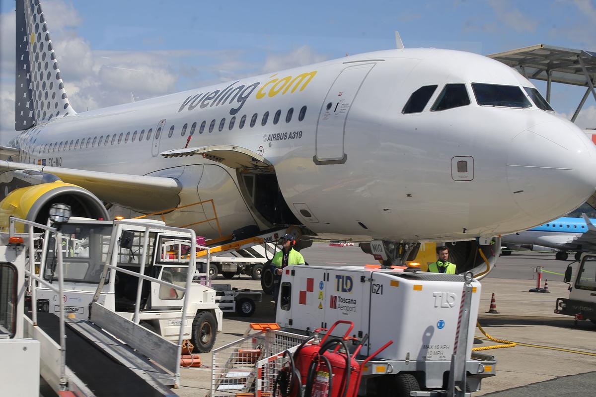 Sciopero negli aeroporti di Firenze e Pisa: protestano i lavoratori dell’handling di Consulta Spa Sciopero negli aeroporti di Firenze e Pisa: protestano i lavoratori dell’handling di Consulta Spa