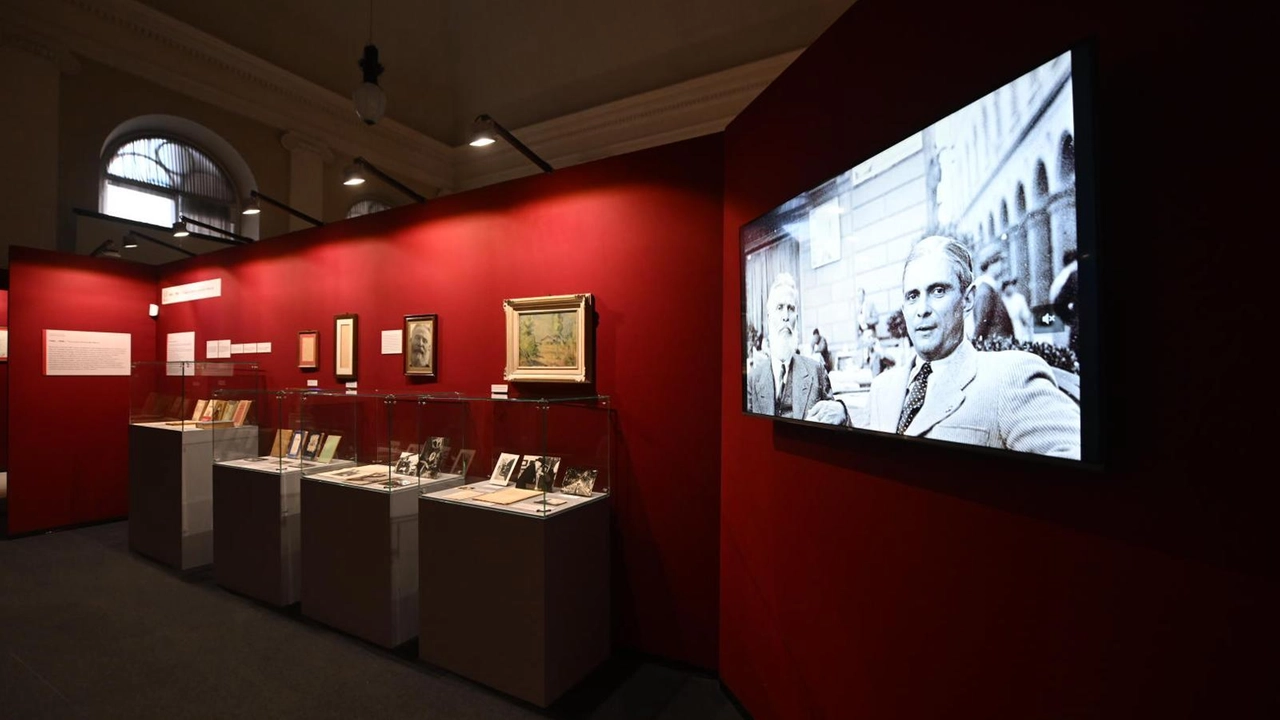 Si chiuderà domenica la mostra dedicata allo scrittore amico di Pound, Ungaretti e Puccini . Si chiuderà domenica la mostra dedicata allo scrittore amico di Pound, Ungaretti e Puccini .