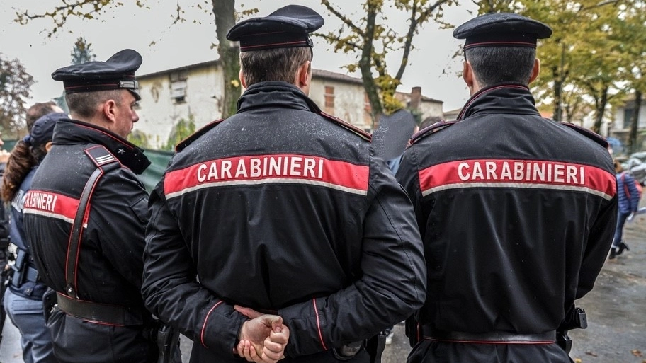 Rapina di Capodanno all'ufficio postale, la svolta dei carabinieri passa da Aulla