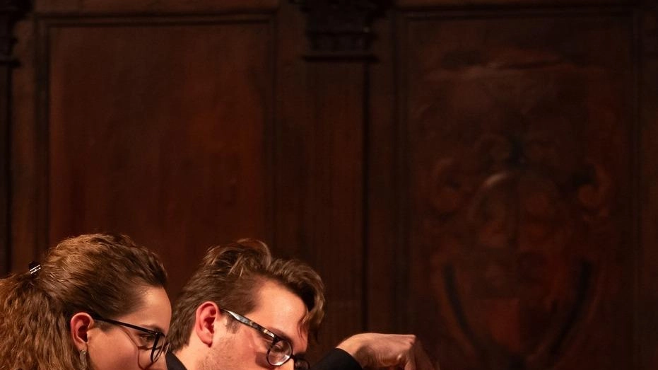 Si parte con un repertorio francese del duo Faccini Si parte con un repertorio francese del duo Faccini