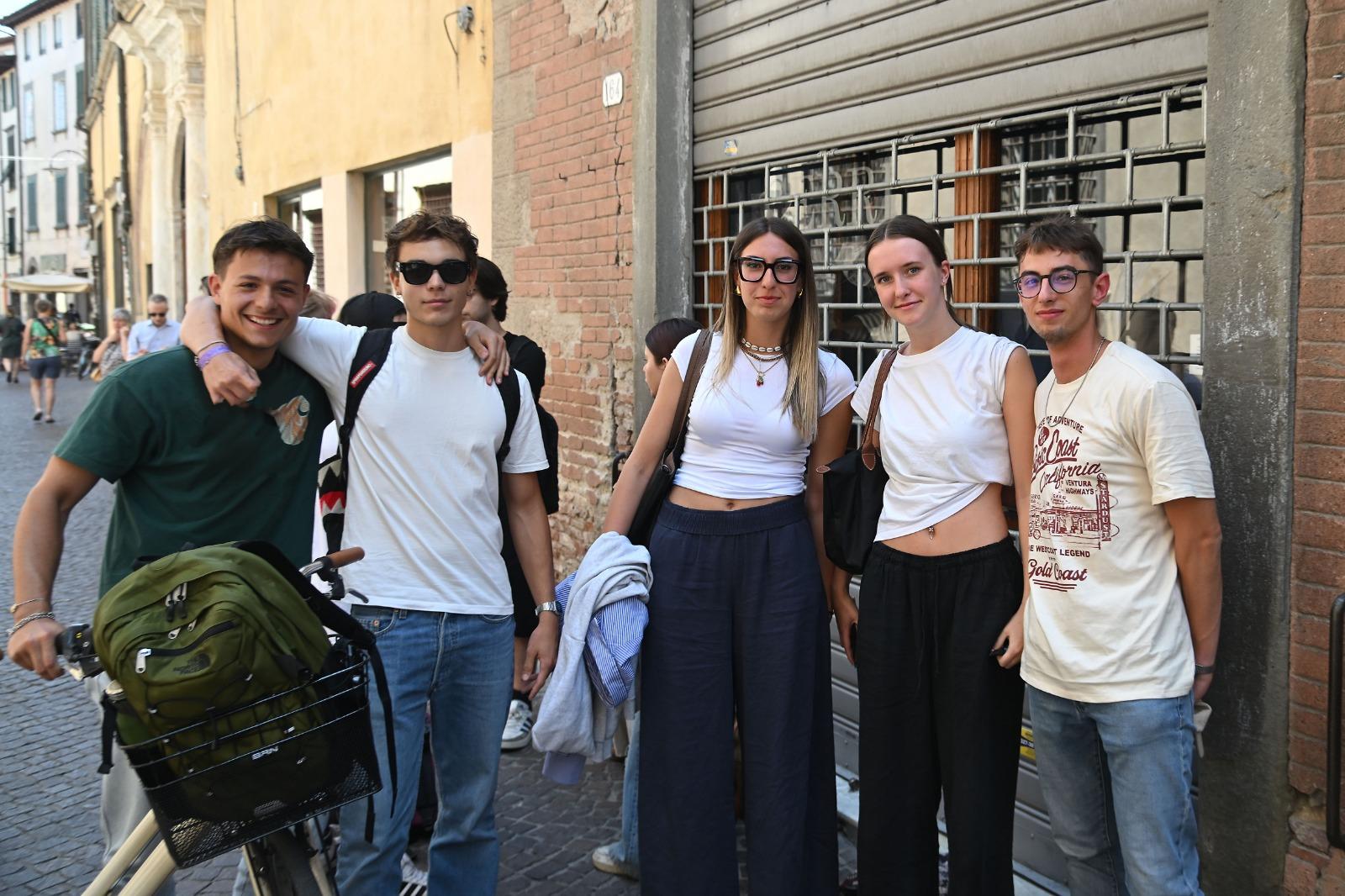 Maturità 2025, buona la prima. Le impressioni a caldo dei ragazzi, i sogni per il futuro Maturità 2025, buona la prima. Le impressioni a caldo dei ragazzi, i sogni per il futuro
