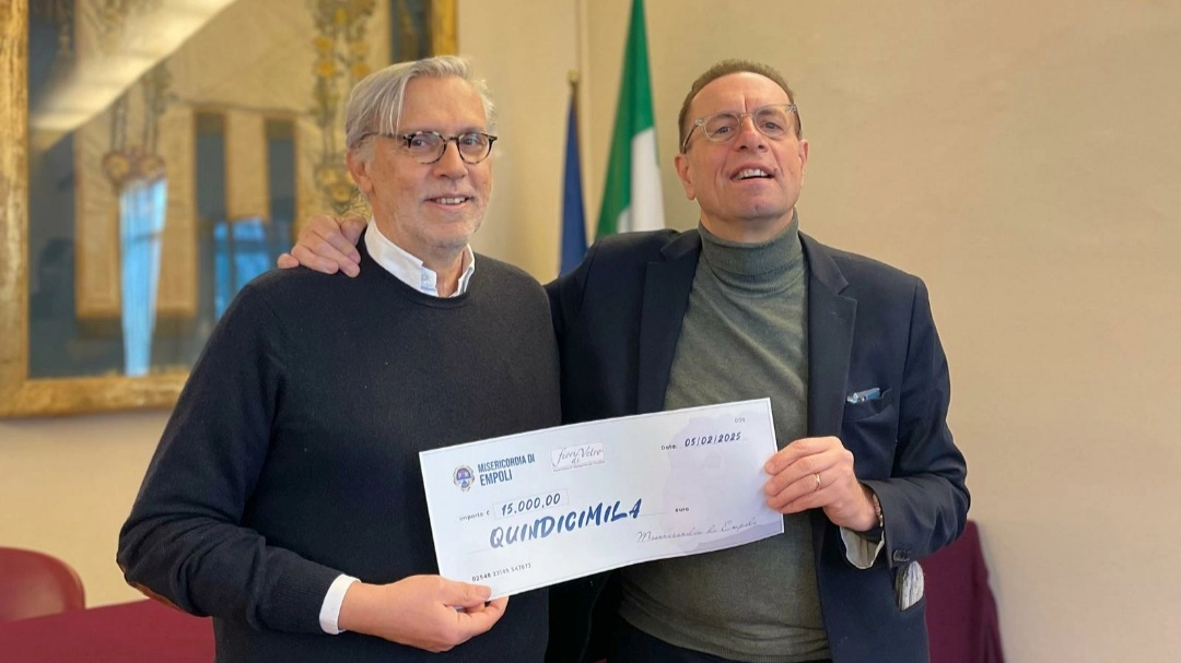 La Misericordia di Empoli dona 15mila euro all’associazione Fiori di Vetro La Misericordia di Empoli dona 15mila euro all’associazione Fiori di Vetro