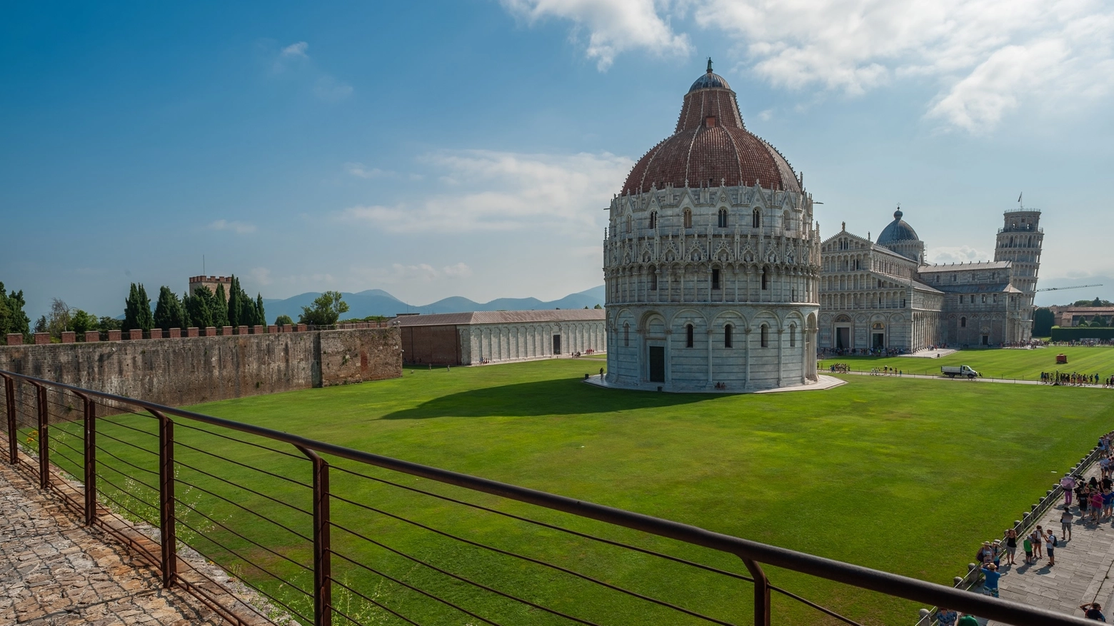 Domenica 28 aprile 'Pisa dal basso e dall'alto': un viaggio alla scoperta della storia della città dai fasti della Repubblica Marinara ai giorni moderni.