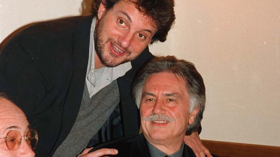Capecchi con Leonardo Pieraccioni (Foto archivio New Press Photo) Capecchi con Leonardo Pieraccioni (Foto archivio New Press Photo)