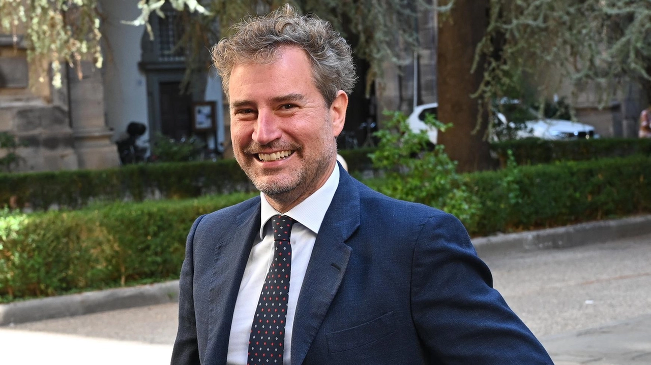 Lucchese La nuova società sarà guidata dalla Make Holding . Lucchese La nuova società sarà guidata dalla Make Holding .