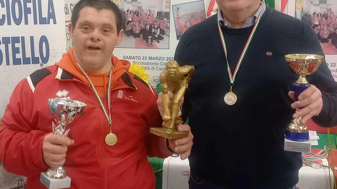 CITTÀ DI CASTELLO - Bocce “solidali“ nel ricordo di Franchino. Alla fine Alessandro Massi e Roberto Lisini si sono aggiudicati...