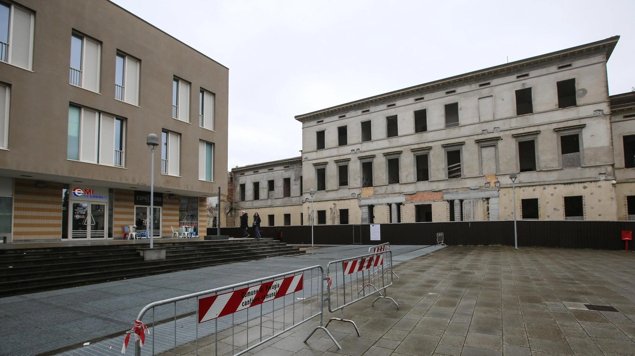 Il quartiere fa il tifo per l’unica attività aperta, insieme alla palestra, all’interno della Nuova Monteluce. "Caro Babbo Natale, fa che l’Espressino resista" . Il quartiere fa il tifo per l’unica attività aperta, insieme alla palestra, all’interno della Nuova Monteluce. "Caro Babbo Natale, fa che l’Espressino resista" .