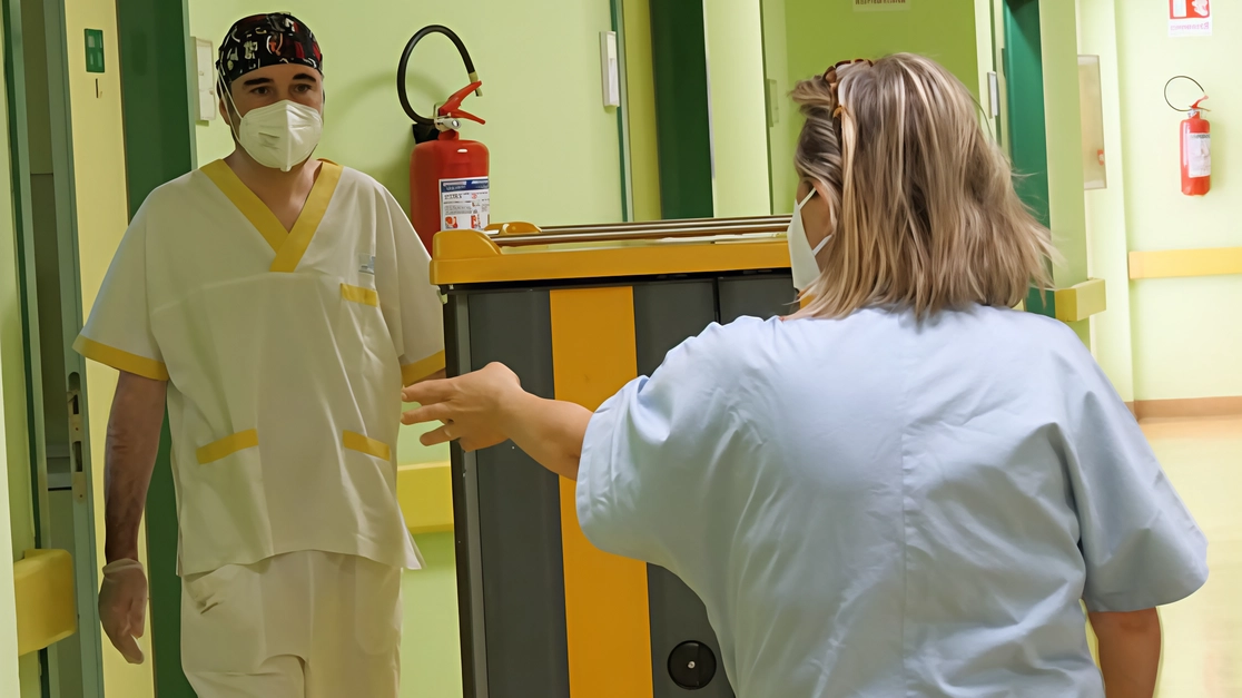 Il direttore generale dell’Asl analizza l’estate difficile degli ospedali tra condizionatori che non funzionano e l’agitazione degli infermieri "Pronto al dialogo con i sindacati, nel 2024 arrivano 200 nuovi assunti". Il direttore generale dell’Asl analizza l’estate difficile degli ospedali tra condizionatori che non funzionano e l’agitazione degli infermieri "Pronto al dialogo con i sindacati, nel 2024 arrivano 200 nuovi assunti".
