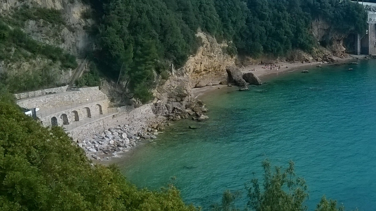 Spiaggia di San Giorgio a Lerici Spiaggia di San Giorgio a Lerici