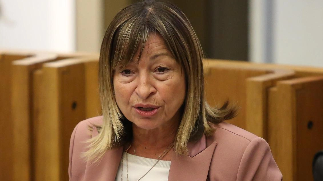 PERUGIA - "Quello della Sanità in Umbria, in considerazione del rapporto con il numero di abitanti e alla consistenza della... PERUGIA - "Quello della Sanità in Umbria, in considerazione del rapporto con il numero di abitanti e alla consistenza della...